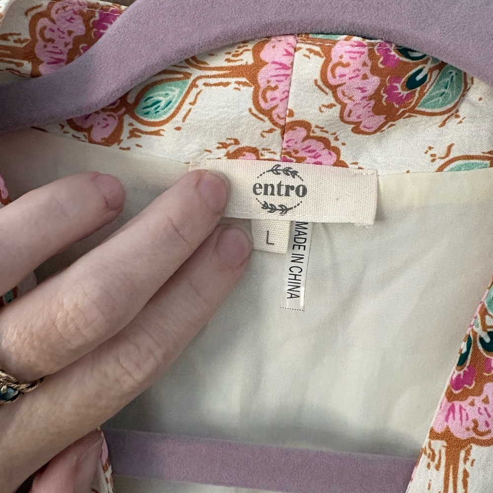 entro Pink & Cream Floral Midi Dress with Smocked Waist - Picture 7 of 7